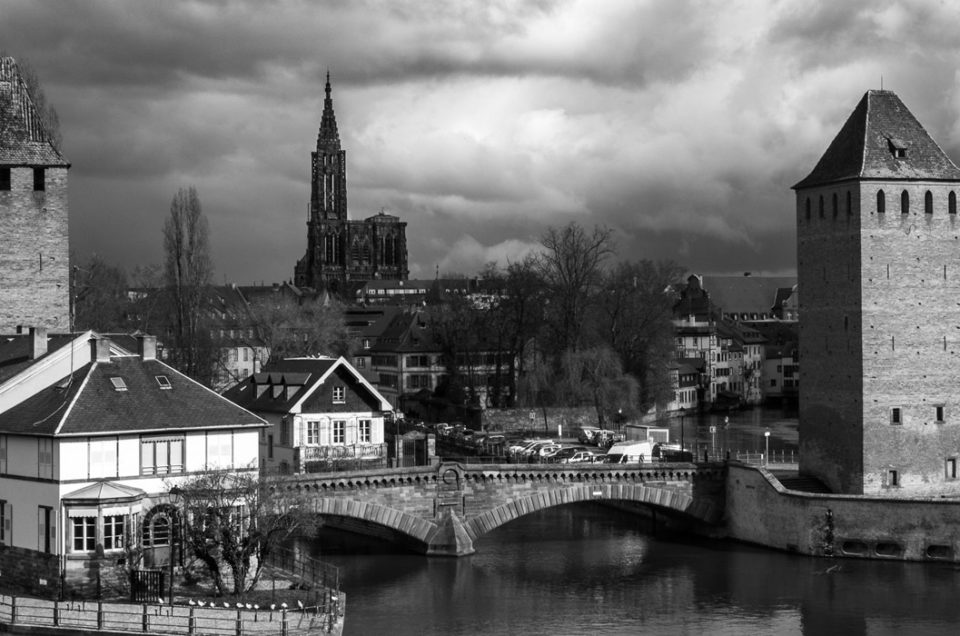 Photos de Strasbourg en noir  et blanc  T n breuse Petite 